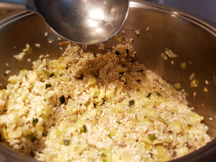 Risotto de alcachofas arroz con verduras